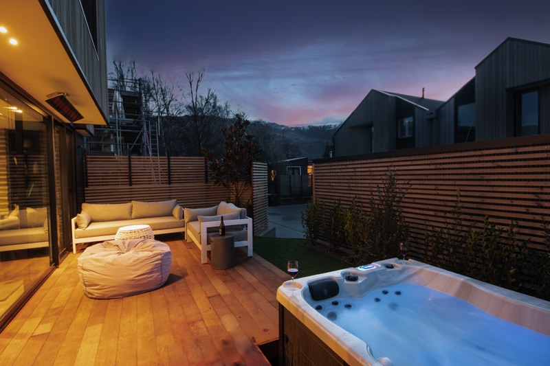 Gorgeous hot tub